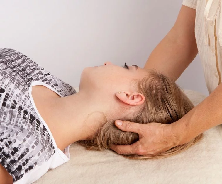 Artikelbild - Bowtech®-Sanfte Griffe-Starke Wirkung (Körperarbeit entspannt & bewegt) von Veronika Humer